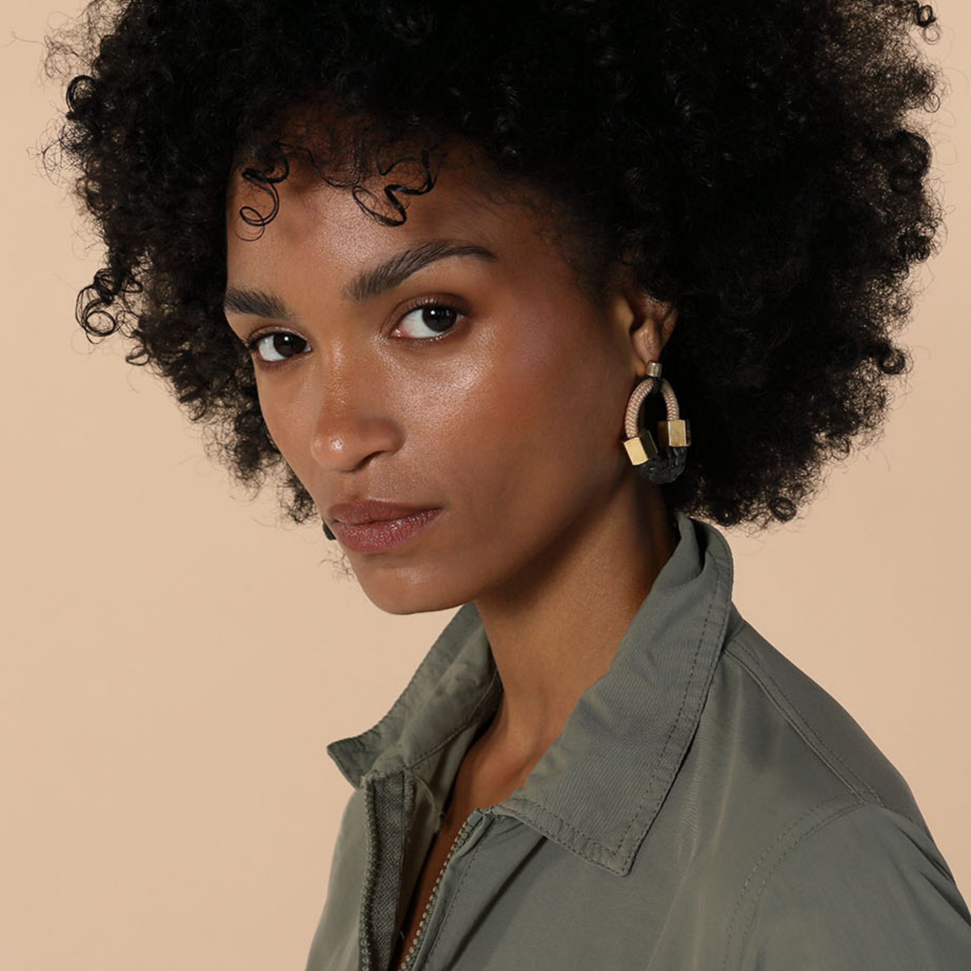 Pichulik | Ithaca Rope and Brass Earrings beige