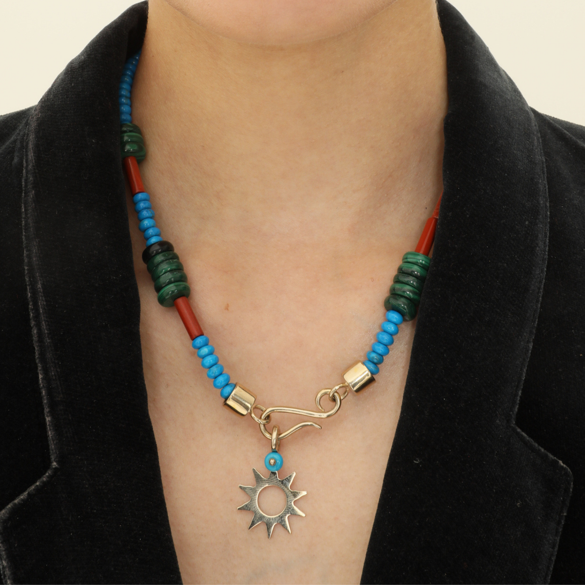 Utu sun charm