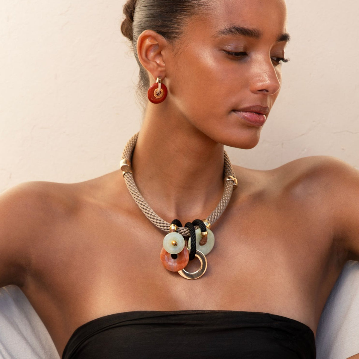 Satya necklace