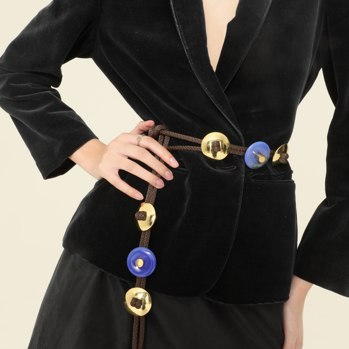 Conch stone belt