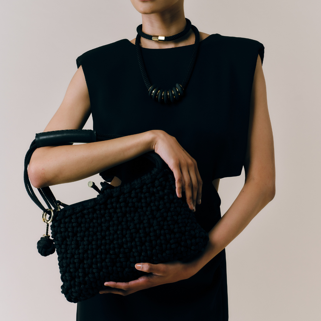 PICHULIK | Mermaid Bag Handwoven Rope Black