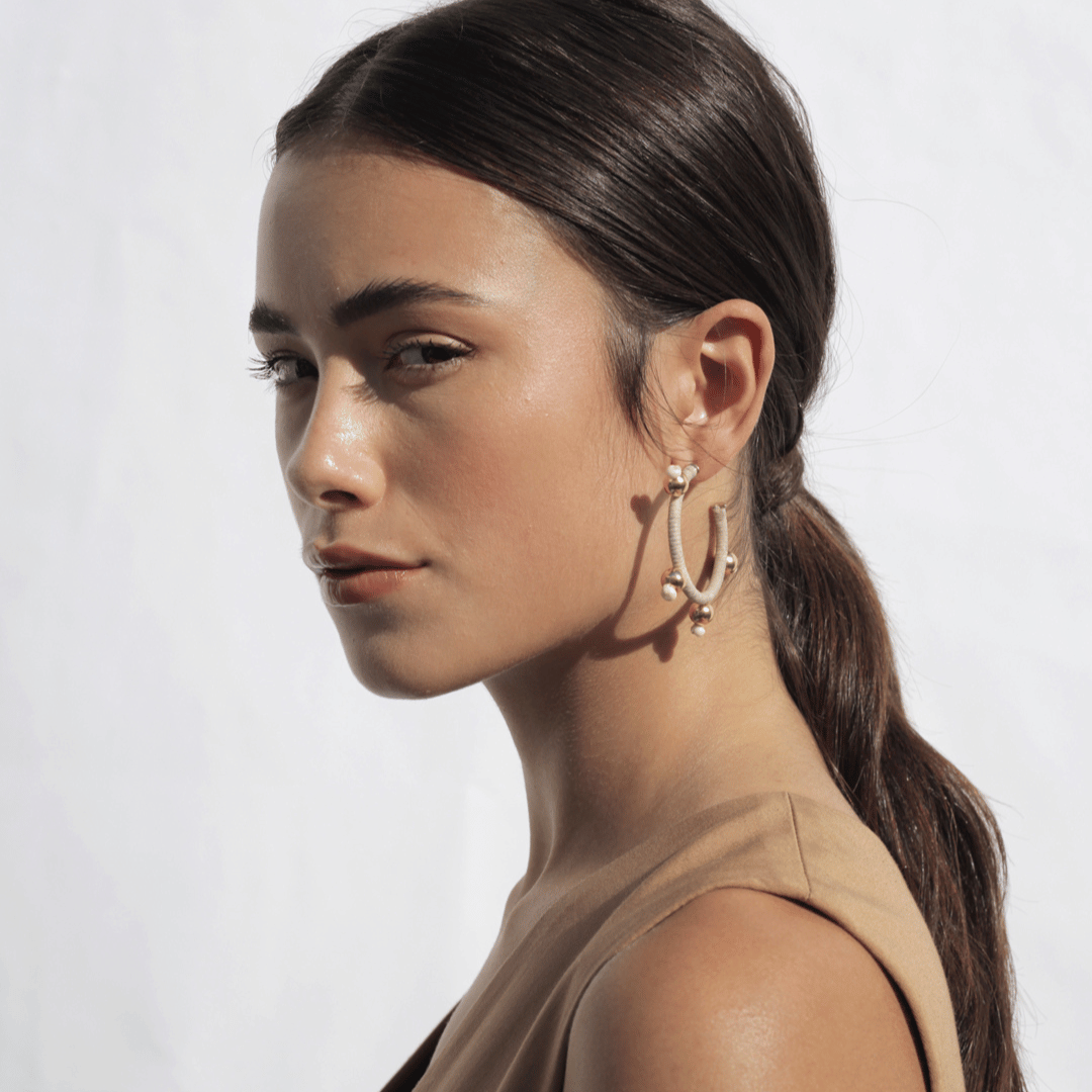 Pichulik | Ouroboros Rope Earrings Beige