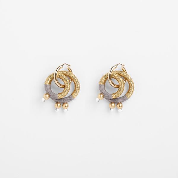 Pichulik | Gravity Gold earrings