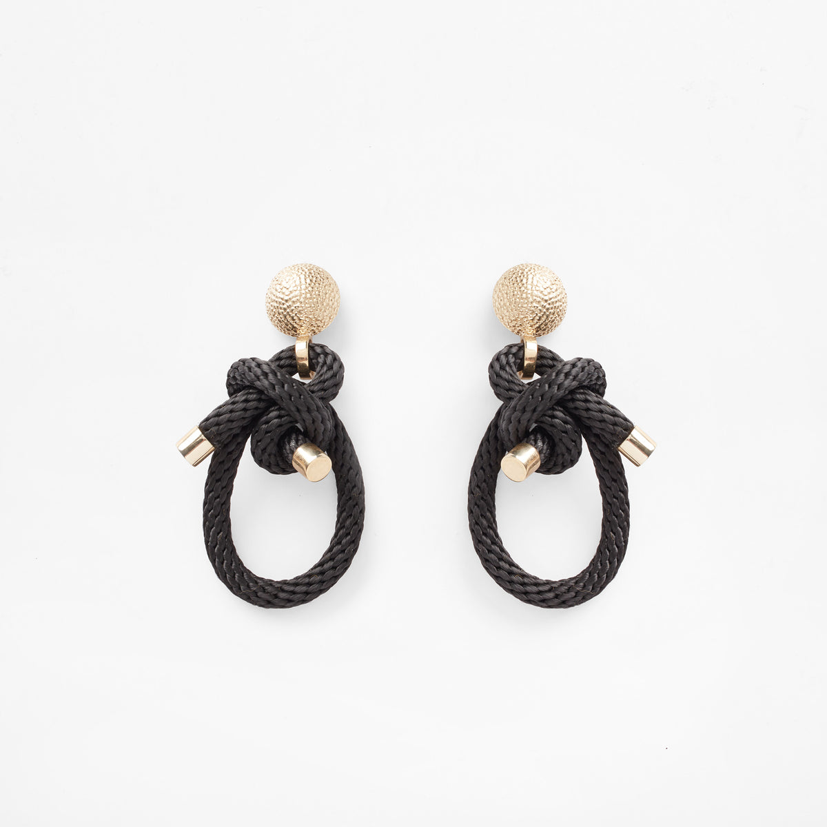 PICHULIK | Shimenawa earrings black, brass and rope