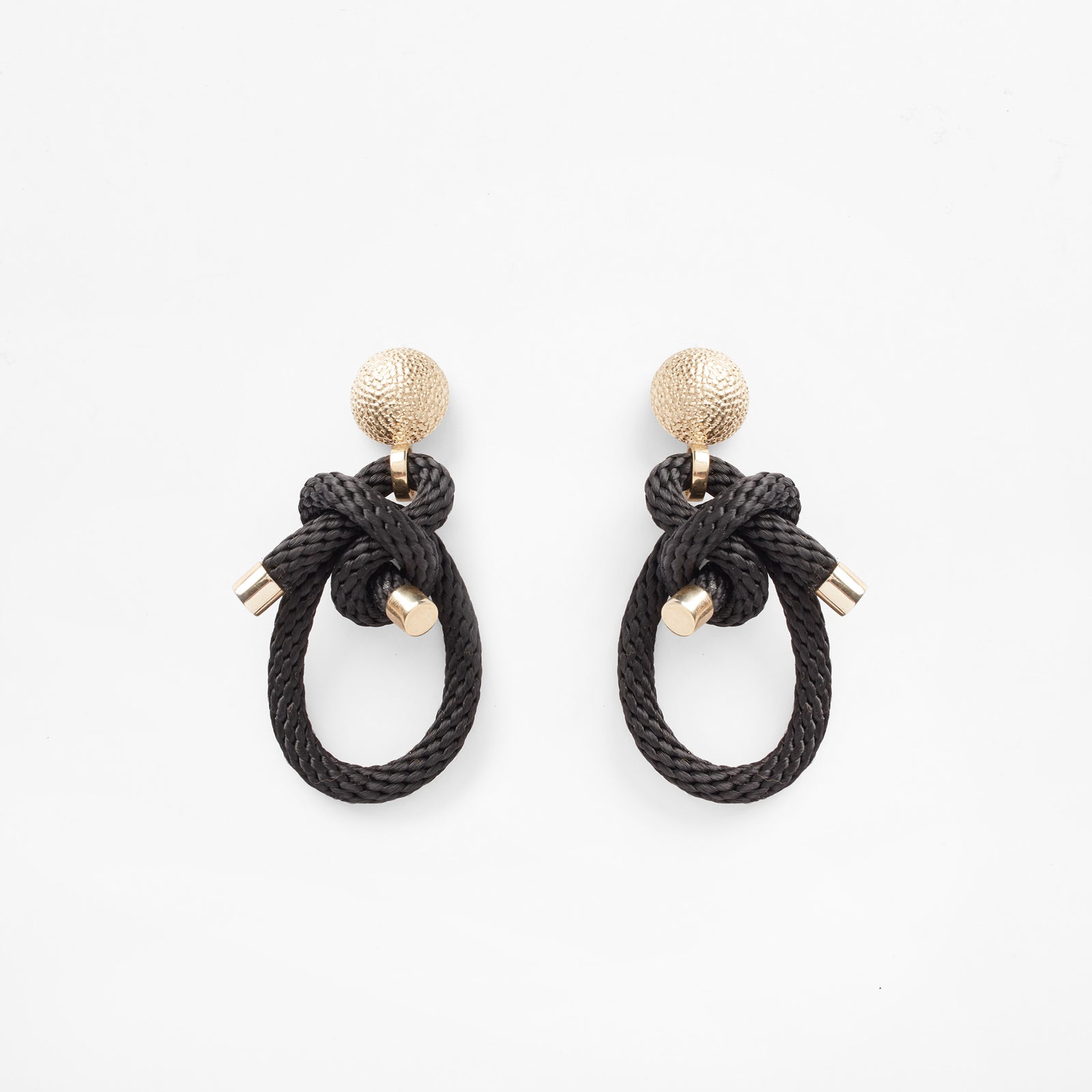 PICHULIK | Shimenawa earrings black, brass and rope