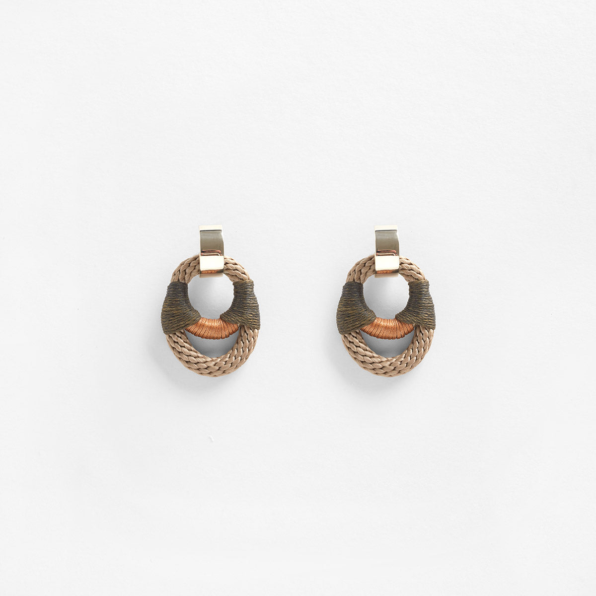 Pichulik | Vessel Earrings in Rope and Brass